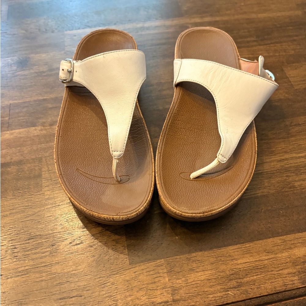 Fitflop White Sandals